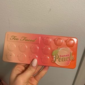 Too faced sweet peach